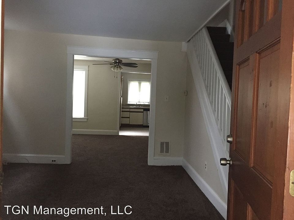 2nd image of 433 Ellis Ave
