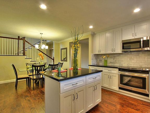 5th image of 1634 Knollwood Ave