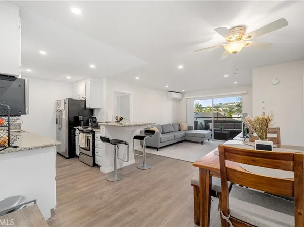 2507 E 15th St Unit 213, Long Beach, CA 90804