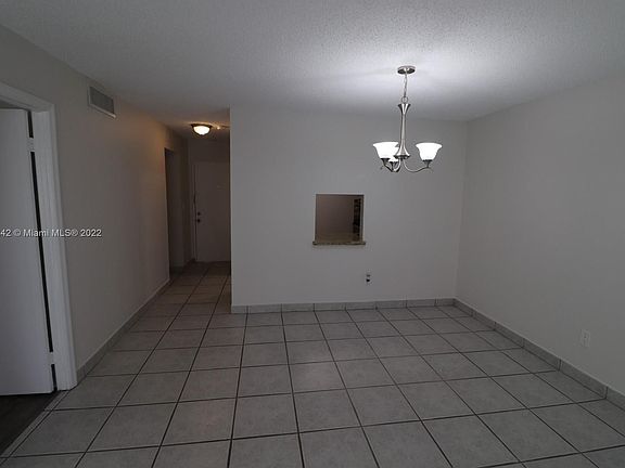 4th image of 7865 Camino Real #L-420