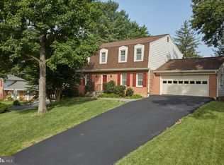 4652 Country Vale Ct, Annandale, VA 22003