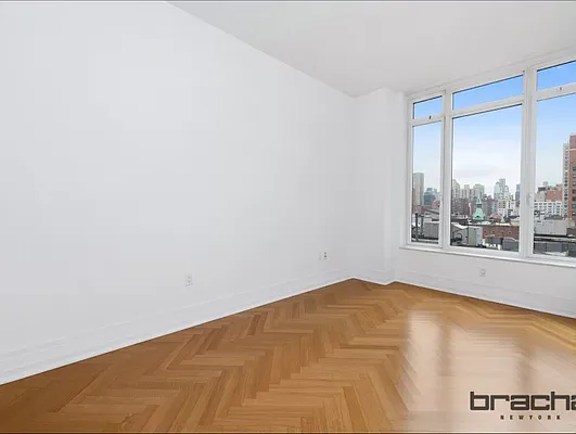 Rented by Corcoran | media 10