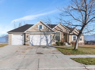 1336 S Parkside Dr, Saratoga Springs, UT 84045