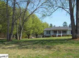 211 Larkwood Rd, Liberty, SC 29657