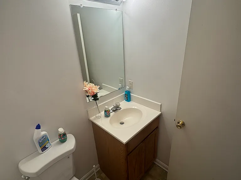 380 Center Deen Ave — Photo 11