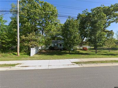 1517 Skeet Club Rd, High Point, NC, 27265