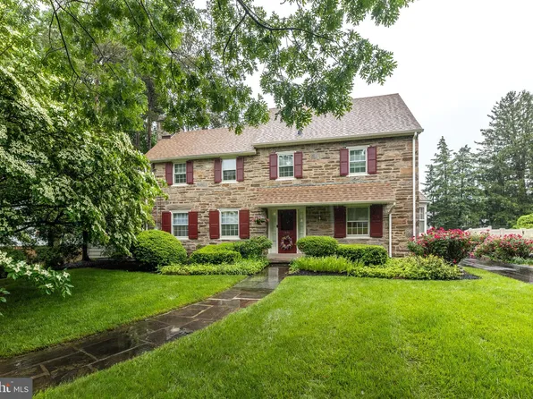 1431 Wheatsheaf Ln, Abington, PA 19001