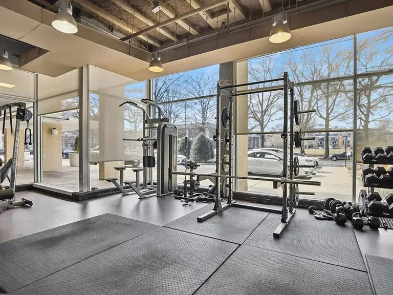 350 G St SW — Photo 41