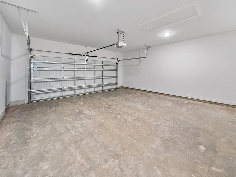 2316 Discovery Loop — Photo 18