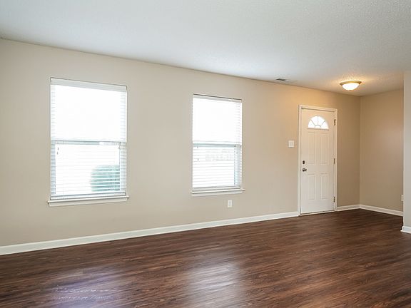 4th image of 9307 Princeton Ct