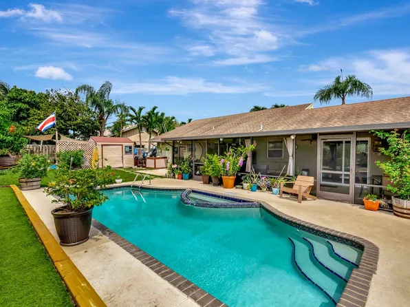 641 NW 10th Court, Boynton Beach, FL 33426