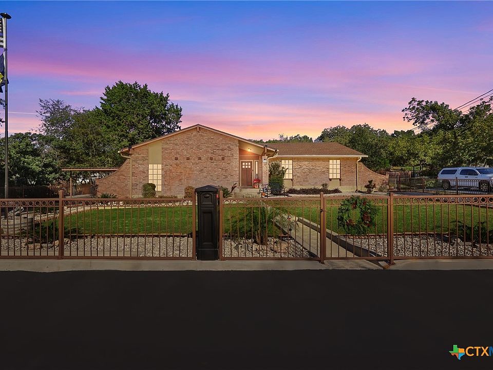 1st image of 7339 Shady Hollow Ln