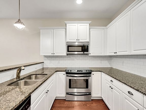 3rd image of 1221 Inman Park Ln #1221