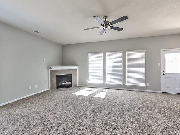 3rd image of 15407 Elm Sky Ct