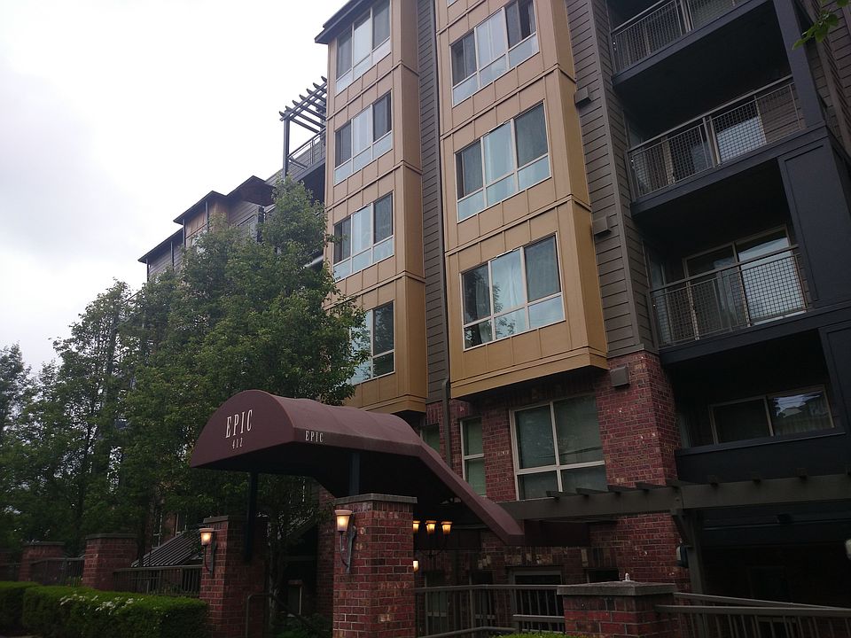 2nd image of 412 11th Ave #3-PENTHOUSE