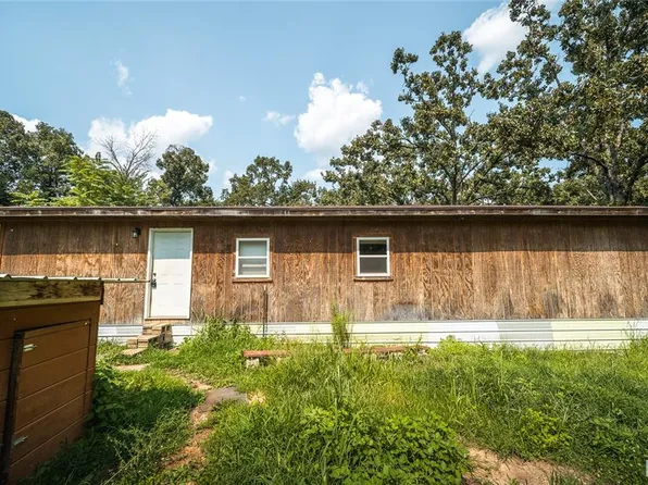 182 Bucky Ln, Montreal, MO 65591