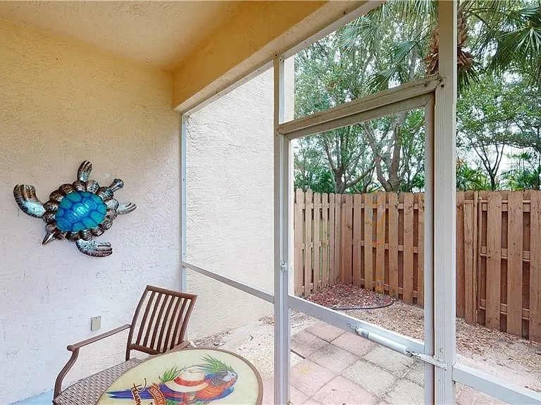 15433 Bellamar Cir #1016 — Photo 15