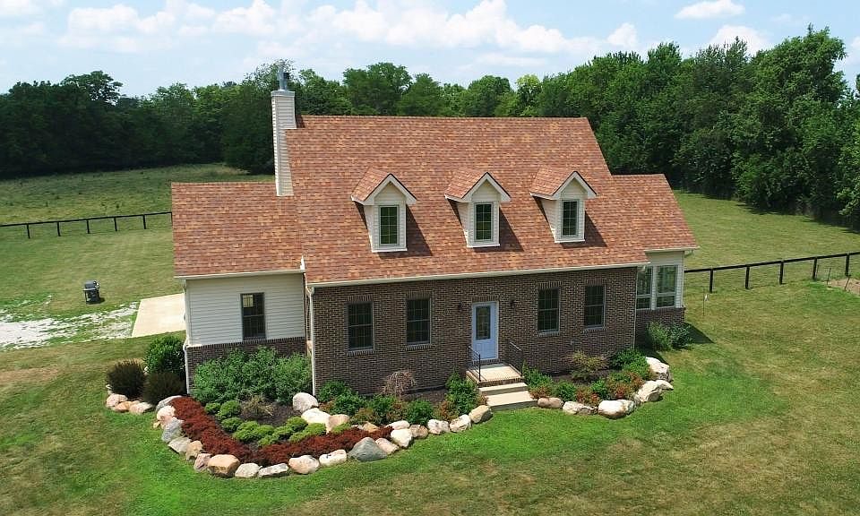 1st image of 345 Hawkins Cummins Rd