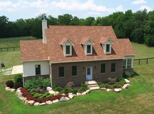 345 Hawkins Cummins Rd, Paris, KY 40361