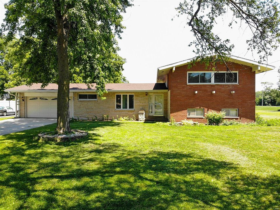 1st image of 2770 Nameoki Dr