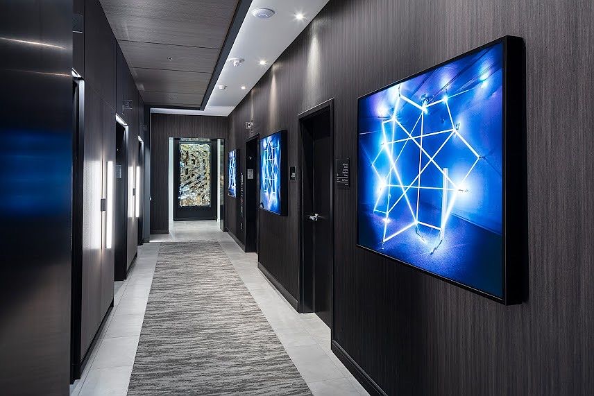 Sophisticated TECH on every floor!