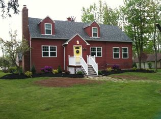 611 Paradise Rd, East Amherst, NY 14051