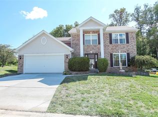 7302 Thorn Hill Dr, O'Fallon, MO