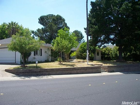 2nd image of 1417 Vista Creek Dr