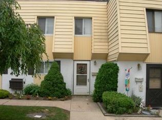 15 Fords Edge, Royersford, PA