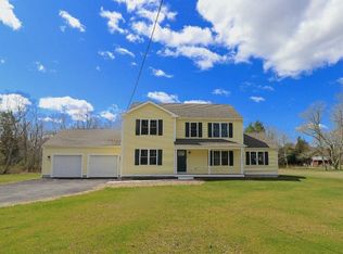 65 Taunton St, Lakeville, MA 02347