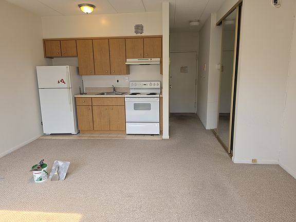 5th image of 409 101st St #6
