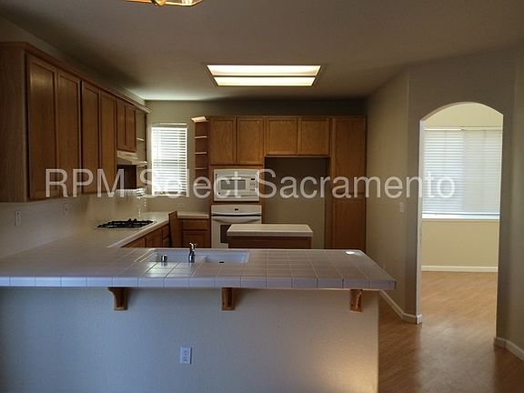 2nd image of 3742 Madrone Way