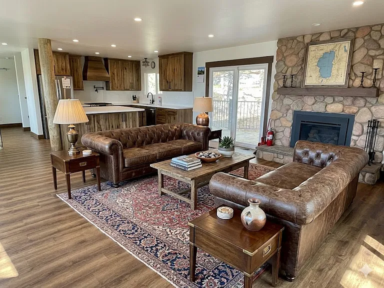 Virtual staging for design inspiration