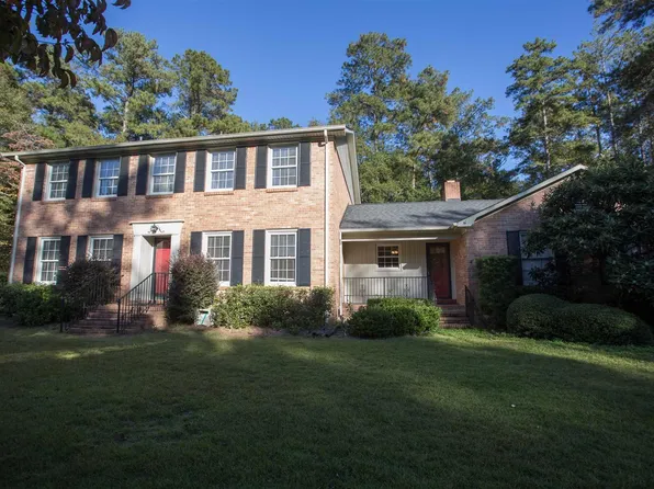 2106 Davie Ln, Camden, SC 29020