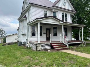 1110 Oak St, Hamilton, IL 62341