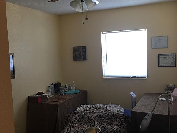 5th image of 224 Chandler St