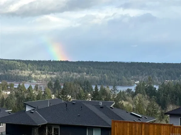 13 Lavandusky Pl, Ladysmith, BC V9G 0B8