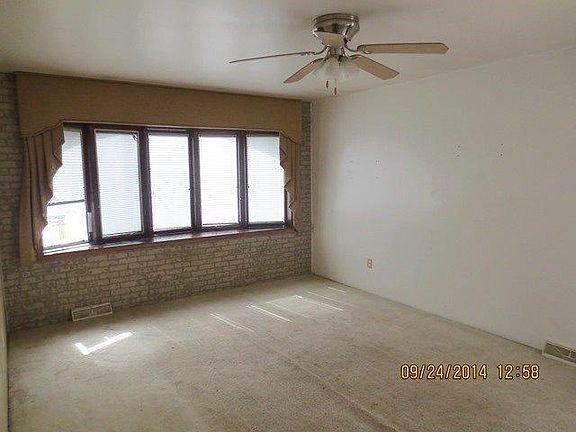 2nd image of 3647 Nebraska Dr