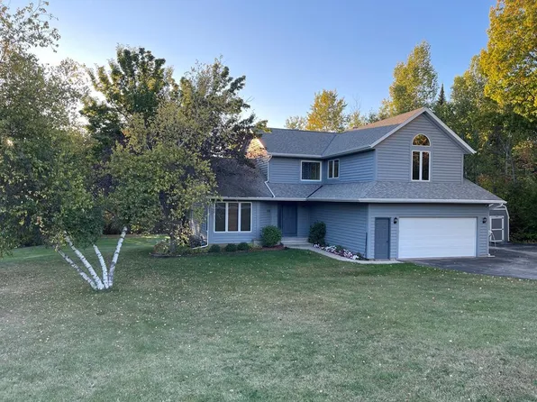 6139 N Shoreside Cir, Sturgeon Bay, WI 54235