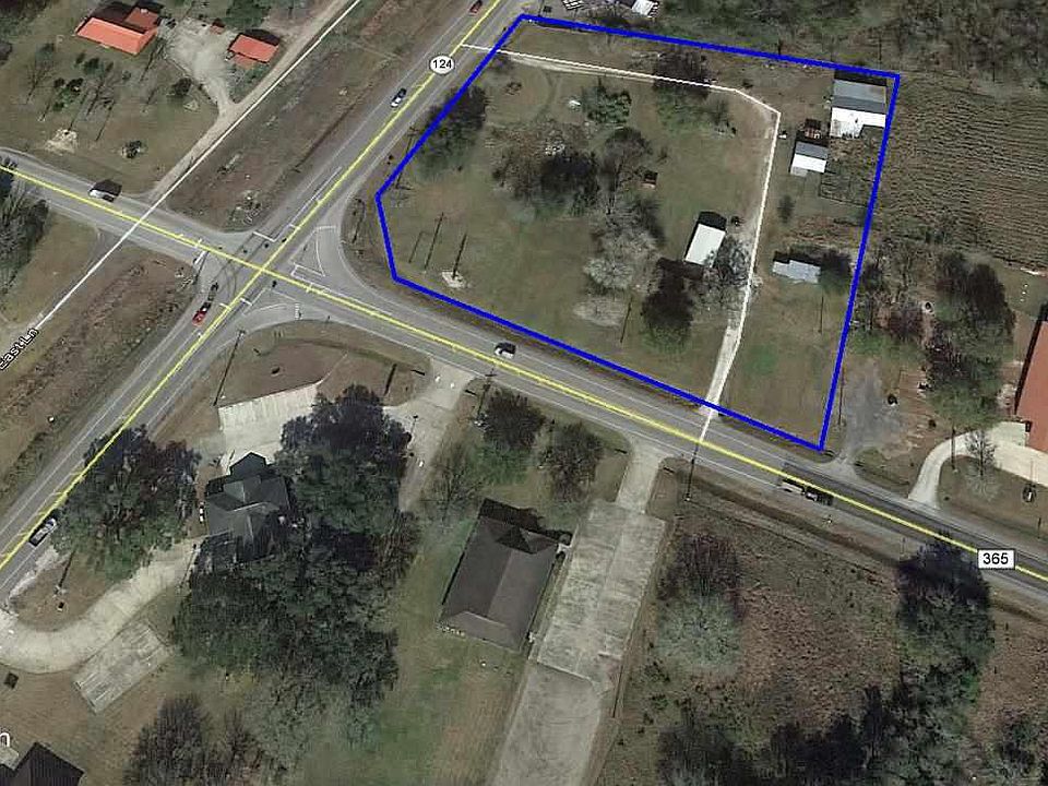 1st image of 19216 Highway 365