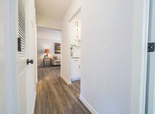 1540 Ashland Ave APT 22, Saint Paul, MN 55104