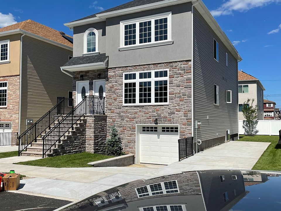 1st image of 313 Bartlett Ave #B