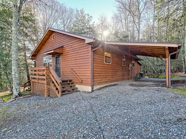 83 Boxborough Dr, Blairsville, GA 30512