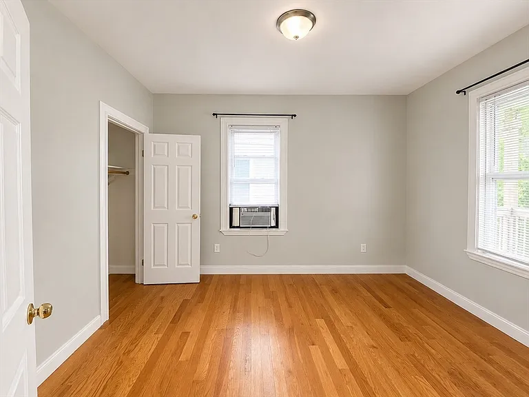 13 Hendry St #3 — Photo 13
