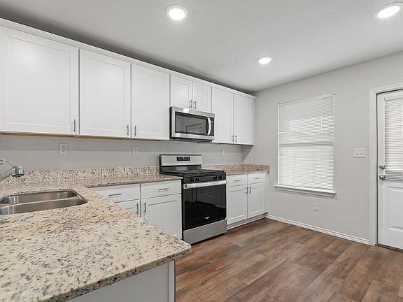 4th image of 13726 Crossbow Rdg