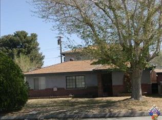 44236 Glenraven Rd, Lancaster, CA 93535