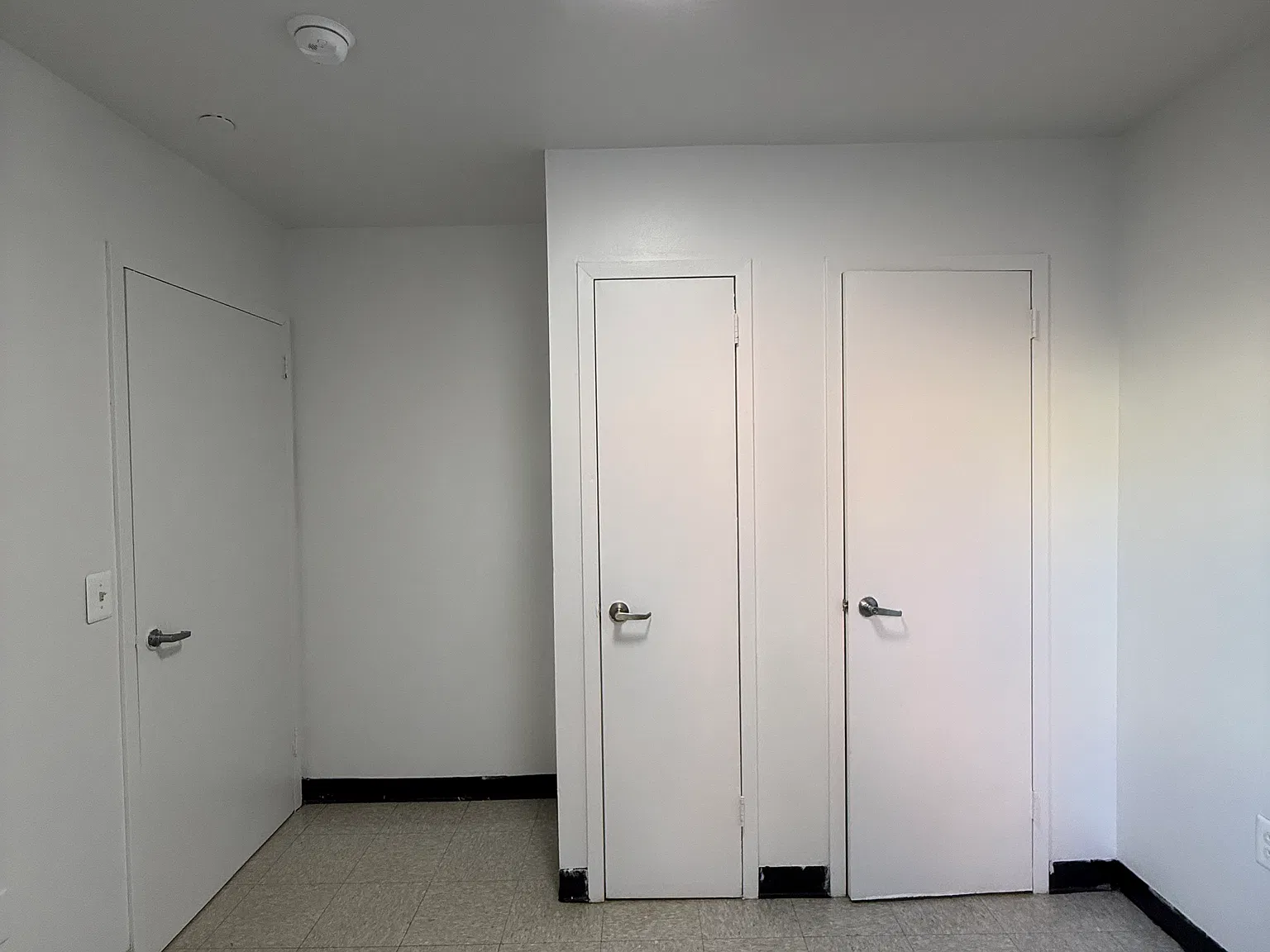 1 bed, $1,774 — Photo 3