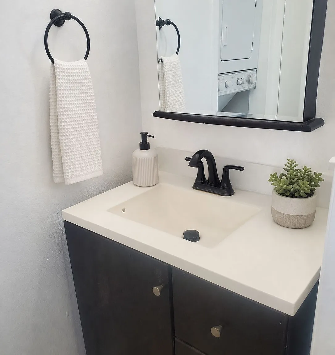 2 bed, 697 sqft, $2,395 — Photo 4