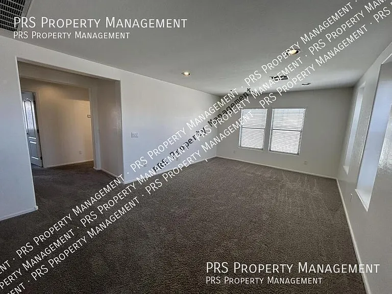 45563 W Starlight Dr — Photo 28