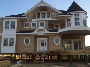 115 York Ave, Spring Lake, NJ 07762